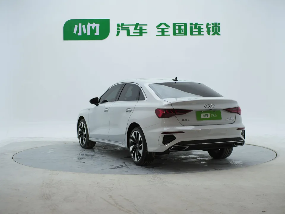 Audi A3 Audi A3 2023 A3L Limousine 35 TFSI facelift: stylish and sporty 2023 — миниатюра 2
