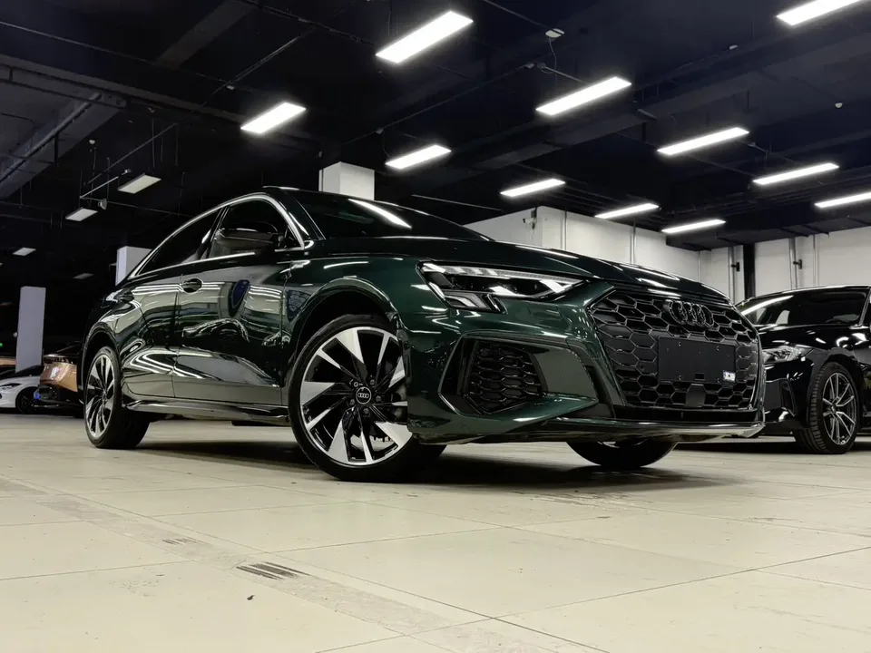 Audi A3 Audi A3 A3L Limousine 35 TFSI Stylish Sports 2022 — thumbnail 3