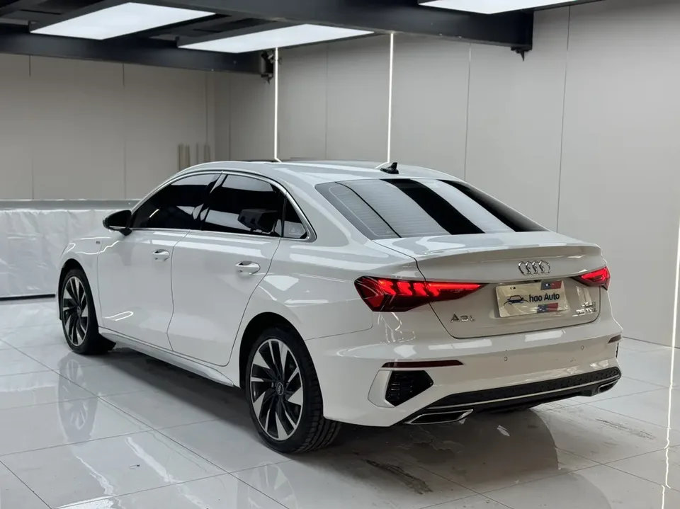 Audi A3 Audi A3 A3L Limousine 35 TFSI Stylish Sports 2023 — thumbnail 4