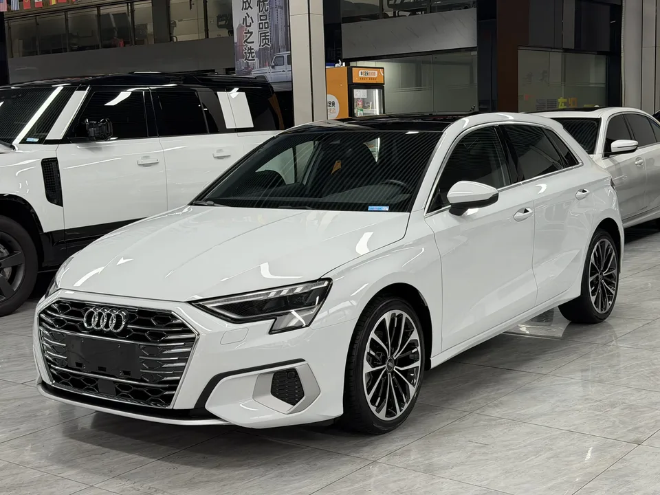 Audi A3 Audi A3 Sportback 35 TFSI facelift: Luxury and elegant version 2023 — photo 1, buy with delivery to Moscow