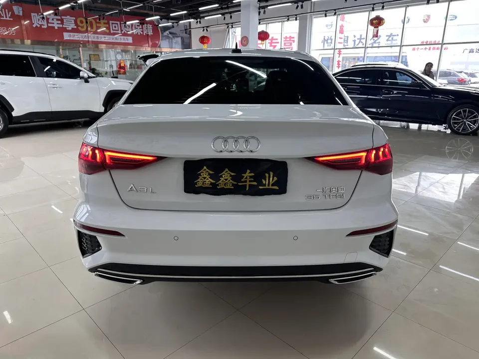 Audi A3 Audi A3 A3L Limousine 35 TFSI Luxury Sports 2022 — thumbnail 2