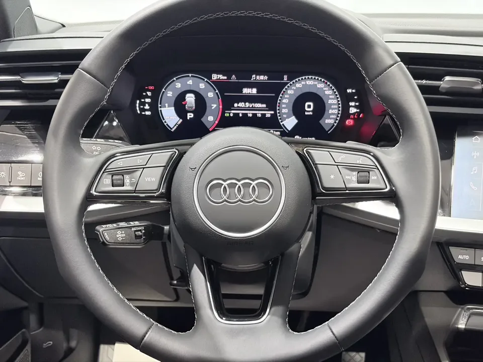 Audi A3 Audi A3 Sportback 35 TFSI Stylish and sporty 2022 — thumbnail 4