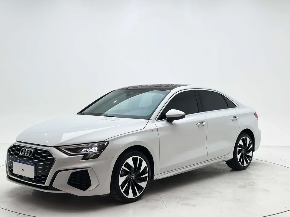 Audi A3 Audi A3 A3L Limousine 35 TFSI facelift: stylish and sporty 2023 — фото 1, купить с доставкой в Москву