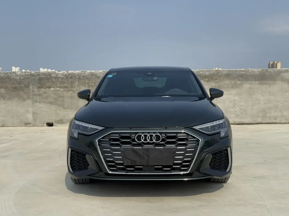 Audi A3 Audi A3 A3L Limousine 35 TFSI Stylish Sports 2022 — photo 1, buy with delivery to Moscow