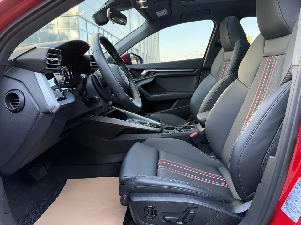 Audi A3 Audi A3 A3L Limousine 35 TFSI Stylish Sports 2022 — thumbnail 4