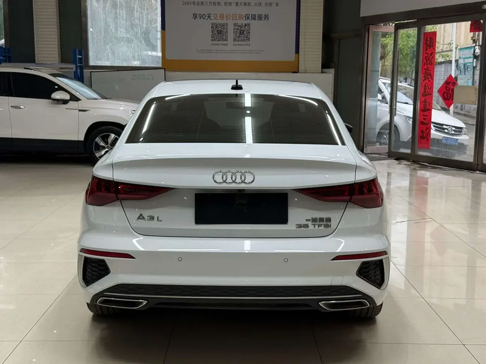 Audi A3 Audi A3 A3L Limousine 35 TFSI Stylish Sports 2023 — thumbnail 2