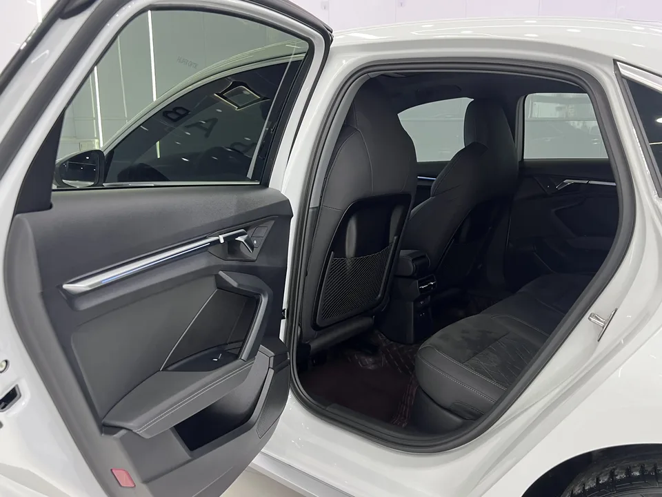 Audi A3 Audi A3 A3L Limousine 35 TFSI facelift luxury sports model 2023 — thumbnail 5