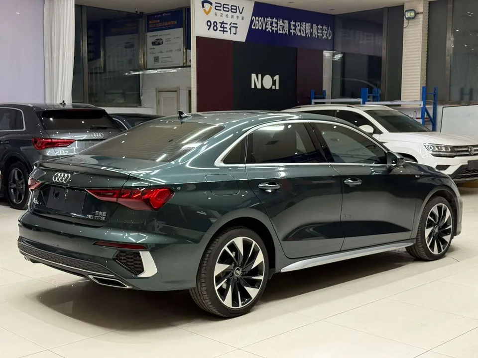Audi A3 Audi A3 A3L Limousine 35 TFSI Stylish Sports 2023 — thumbnail 2
