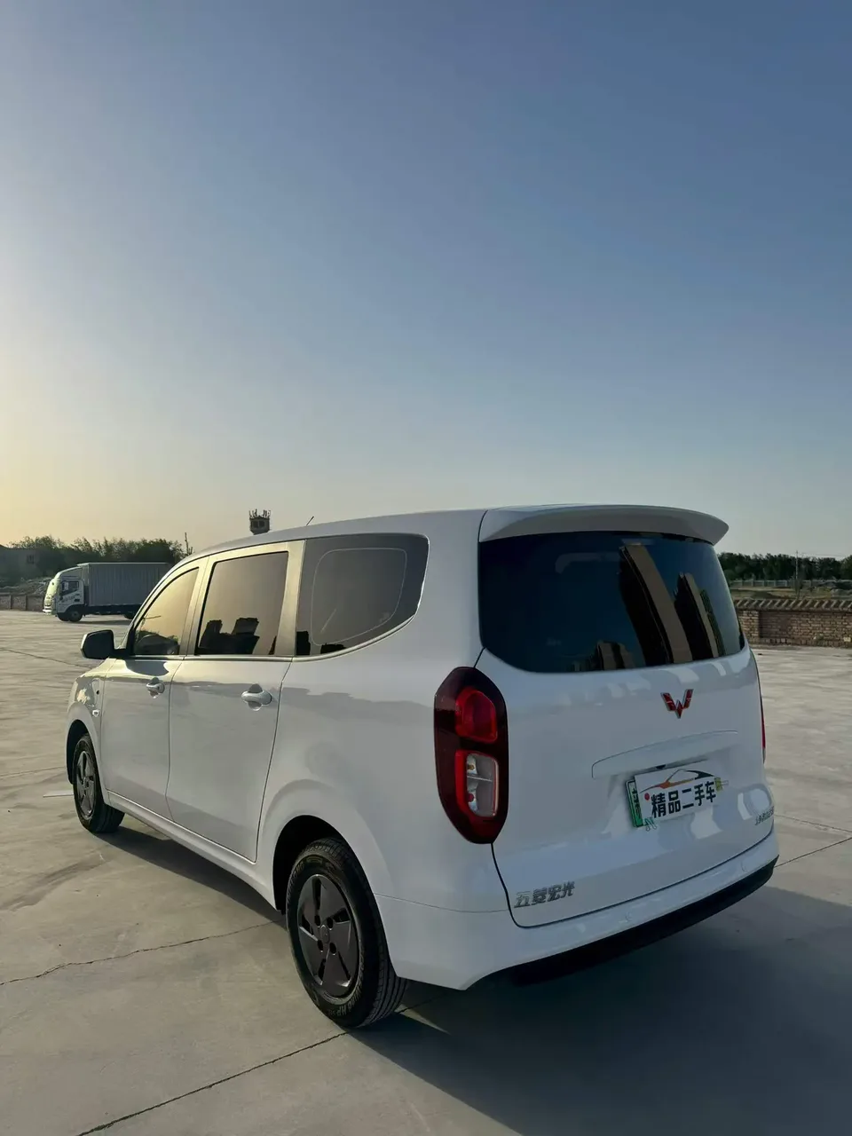 Wuling Hongguang Extended Range Wuling Hongguang Extended Range 150KM Standard Model 2025 — thumbnail 4