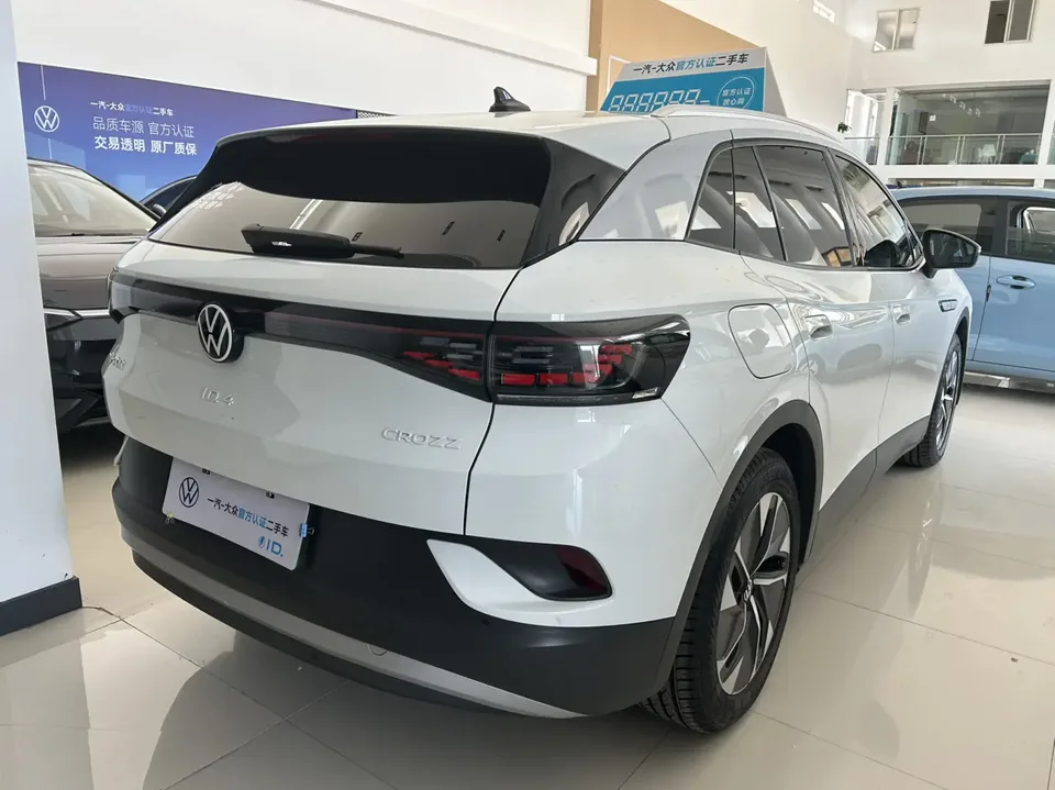 Volkswagen ID.4 Crozz ID.4 CROZZ Pure Limited Edition 2022 — thumbnail 2