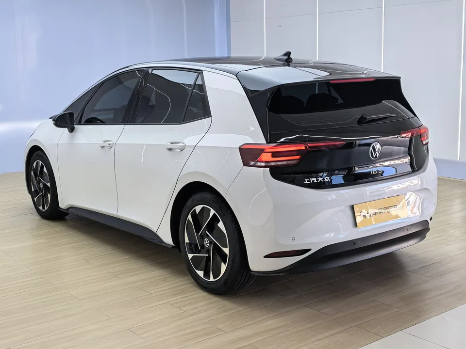 Volkswagen ID.3 Volkswagen ID.3 Pure Smart Edition 2024 — thumbnail 2