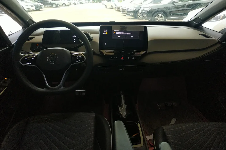 Volkswagen ID.3 Volkswagen ID.3 Pure Smart Edition 2024 — thumbnail 4