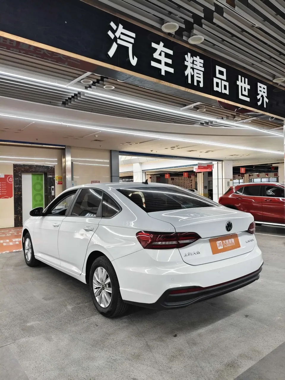 Volkswagen Lavida Lavida 2023 1.5L Automatic Deyi Edition 2023 — thumbnail 4
