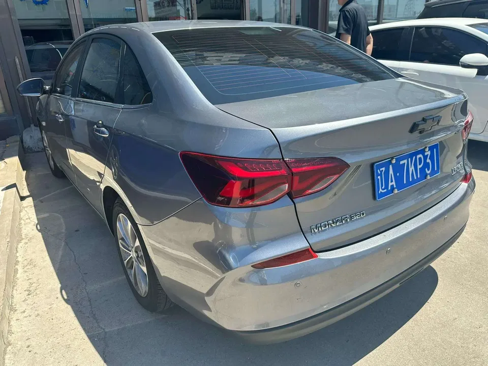 Chevrolet Monza Cruze Cruze 2022 320 Automatic Enjoy Edition 2022 — thumbnail 4
