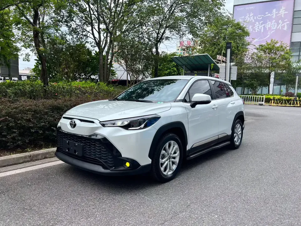 Toyota Frontlander Frontlander 2.0L CVT Elite Edition 2024 — photo 1, buy with delivery to Moscow