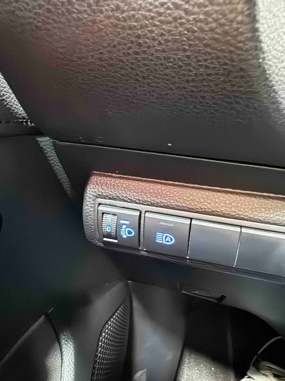 Toyota Levin Lei Ling 2022 Lelink 185T CVT Sports Edition 2022 — thumbnail 5