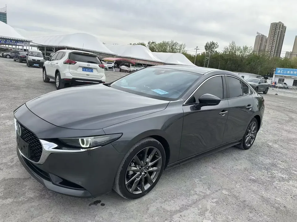 Mazda Axela Mazda3 2.0L Automatic Elegant Edition 2023 — photo 1, buy with delivery to Moscow