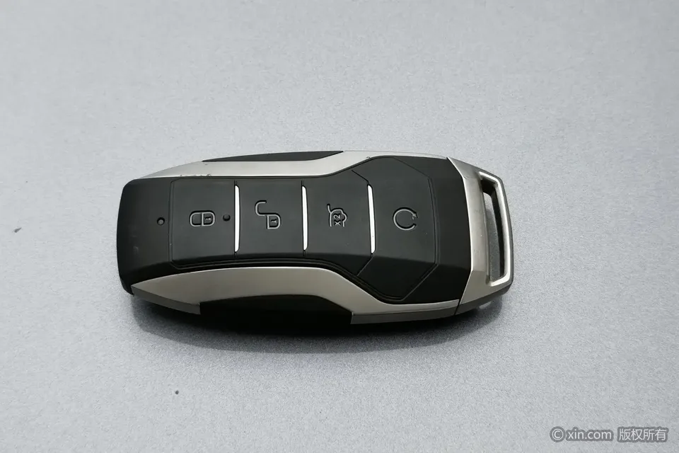 BYD Song PLUS DM Song PLUS DM 2021 DM-i 110KM 2WD Flagship PLUS 2023 — thumbnail 2