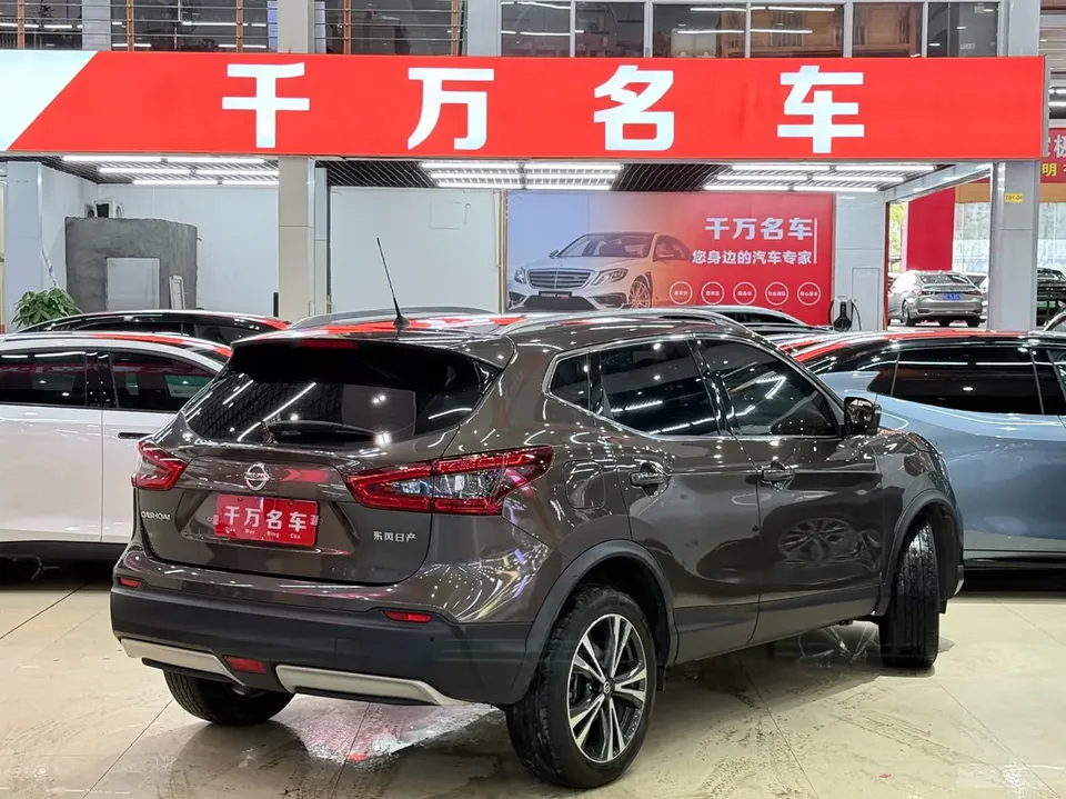 Nissan Qashqai Qashqai 2022 2.0L XV Prem. Deluxe Edition 2022 — thumbnail 2