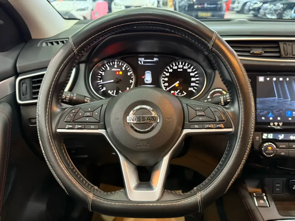 Nissan Qashqai Qashqai 2022 2.0L XV Prem. Deluxe Edition 2022 — thumbnail 4