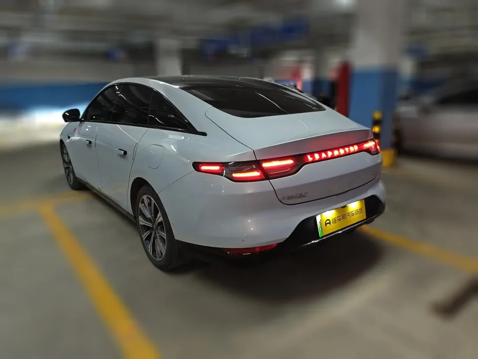 Leapmotor Zero running C01 Zero running C01 Extended Range 316 Smart Edition 2023 — thumbnail 2
