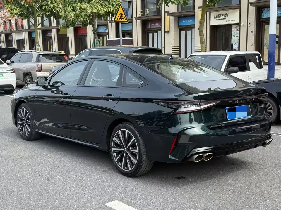 Chery Arrizo 8 Arrizo 8 High Energy Edition 2.0T AT Royal+ 2024 — thumbnail 4