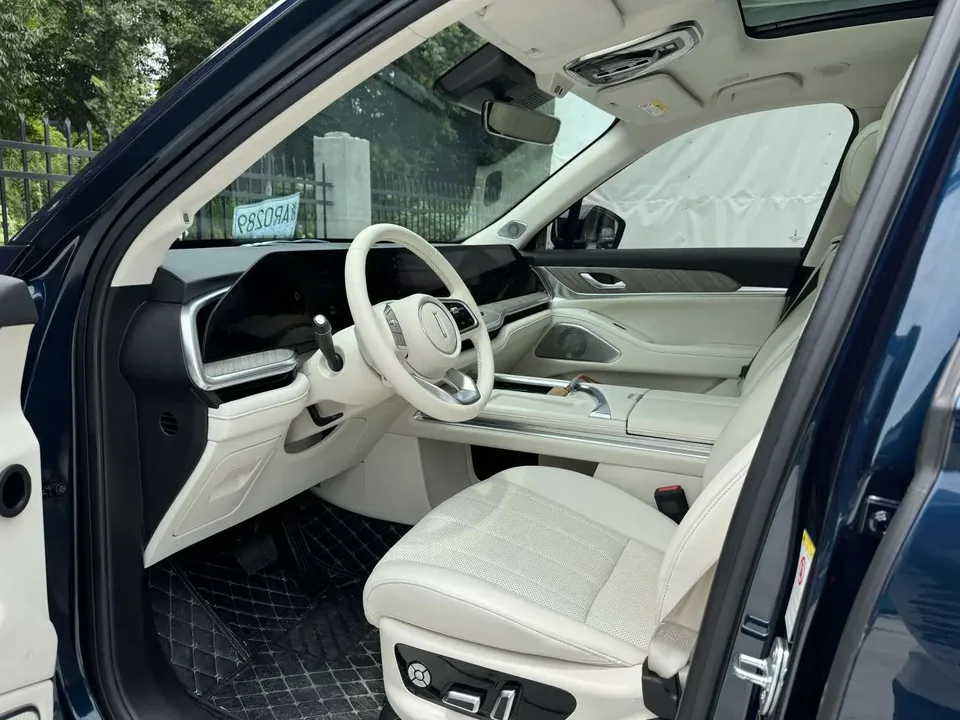 WEY Blue Mountain Blue Mountain four-wheel drive long-range version 2023 — thumbnail 5
