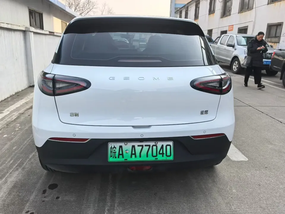 Geely Star Wish Star Wish UP 410km Explorer Edition 2025 — thumbnail 3