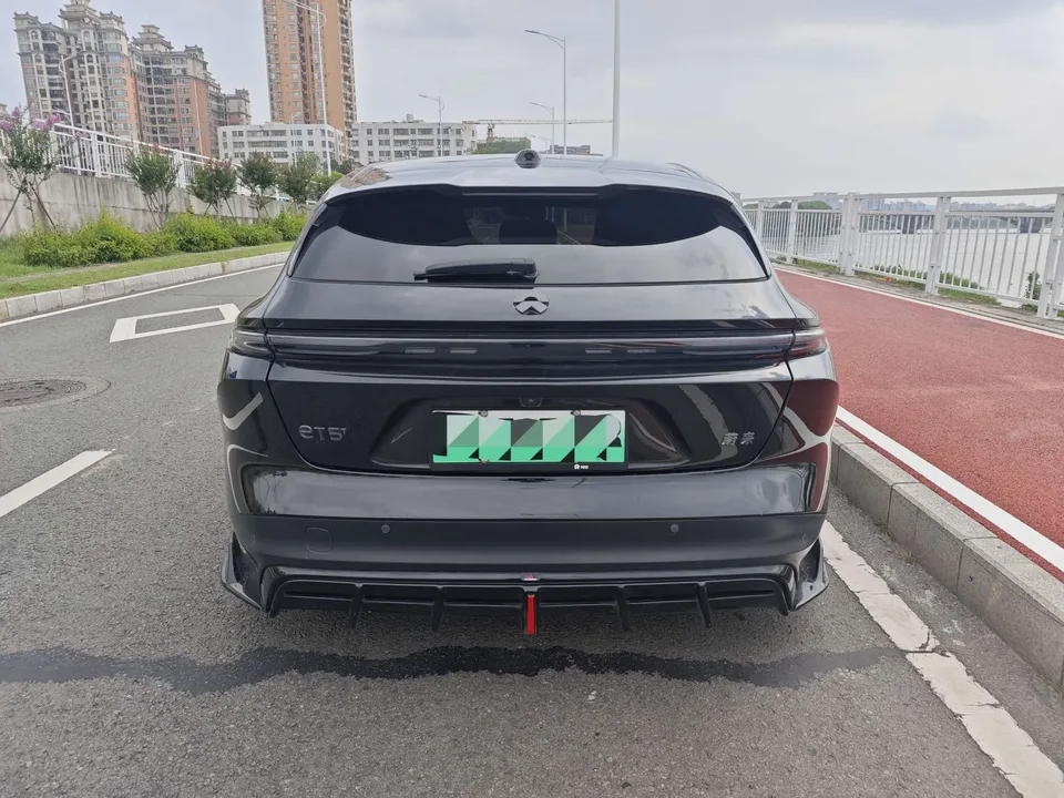 NIO ET5T ET5T model 75kWh 2024 — thumbnail 2