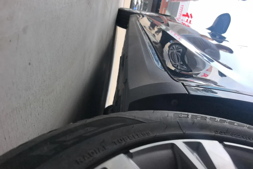 Hongqi E-QM5 Hongqi E-QM5 Charging 431km LeXiang Edition 5-seater 2022 — thumbnail 3