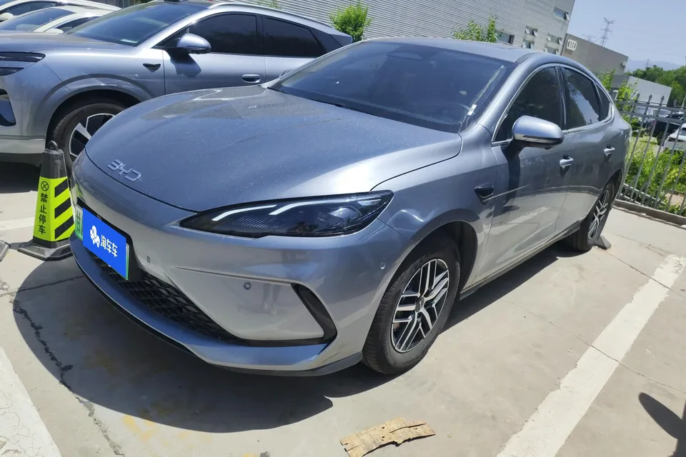 BYD Seal 05DM Seal 05DM Intelligent Driving Edition DM-i 120KM Flagship Model 2025 — photo 1, buy with delivery to Moscow