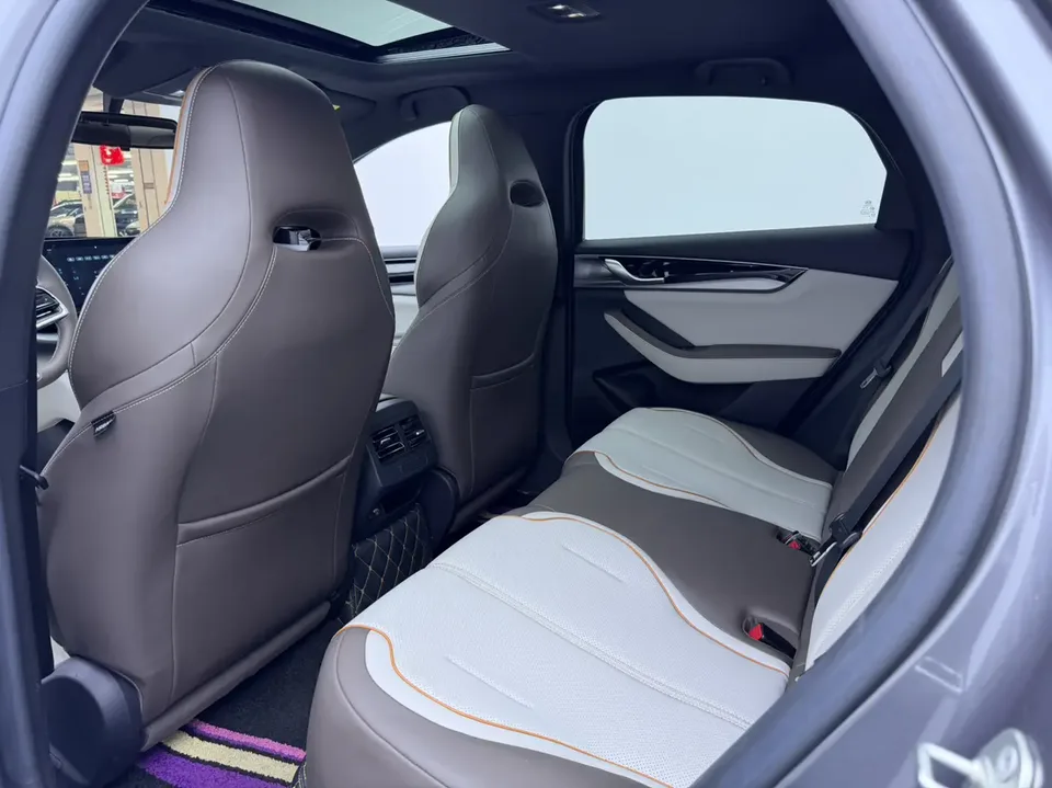 BYD Qin PLUS EV Qin PLUS EV Champion Edition 420KM Exceeding Type 2023 — thumbnail 4