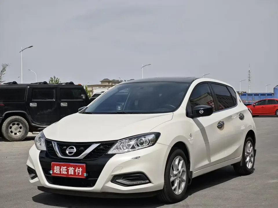 Nissan Tiida Tiida 1.6L CVT Cool Edition 2023 — photo 1, buy with delivery to Moscow