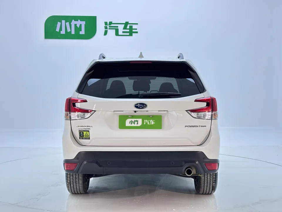 Subaru Forester FORESTERForest man 2.0i AWD Luxury EyeSight 2022 — thumbnail 2