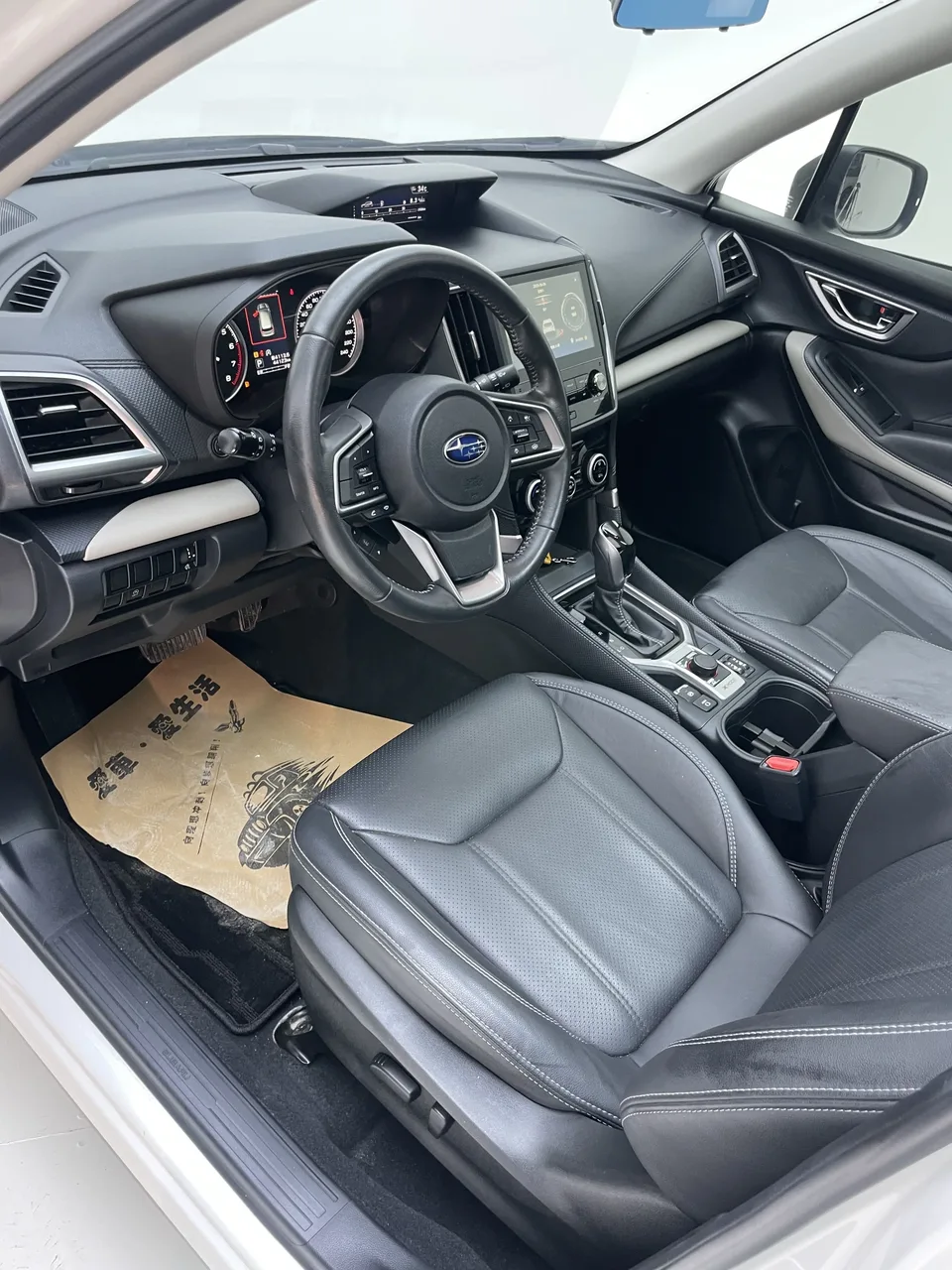 Subaru Forester FORESTERForest man 2.0i AWD Luxury EyeSight 2022 — thumbnail 4