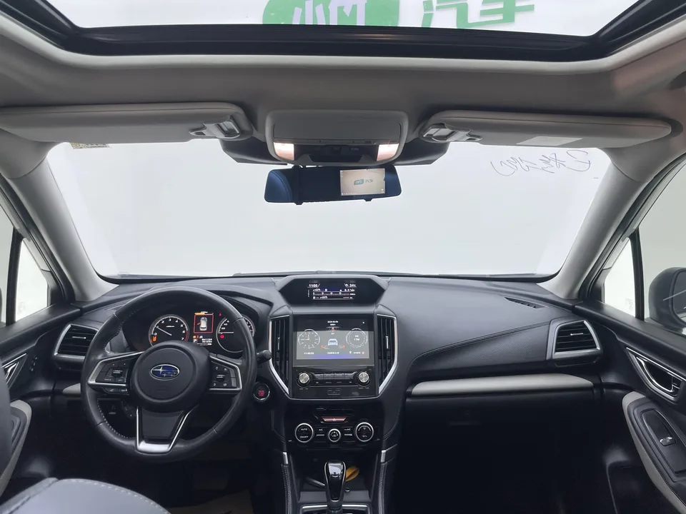 Subaru Forester FORESTERForest man 2.0i AWD Luxury EyeSight 2022 — thumbnail 5