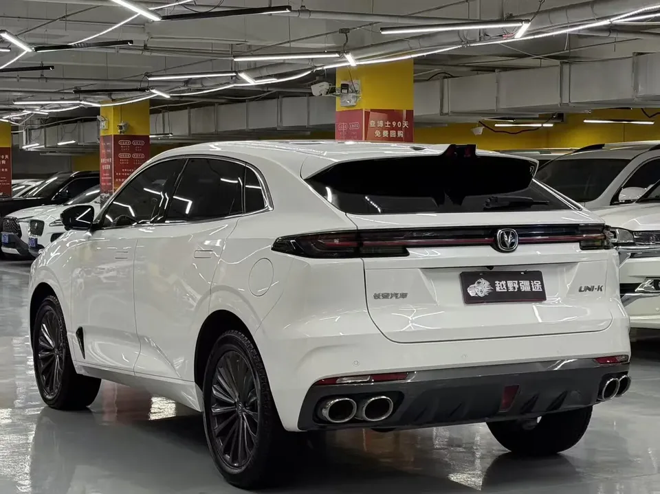 Changan UNI-K Changan UNI-K 2.0T Yue Shang 2023 — thumbnail 4