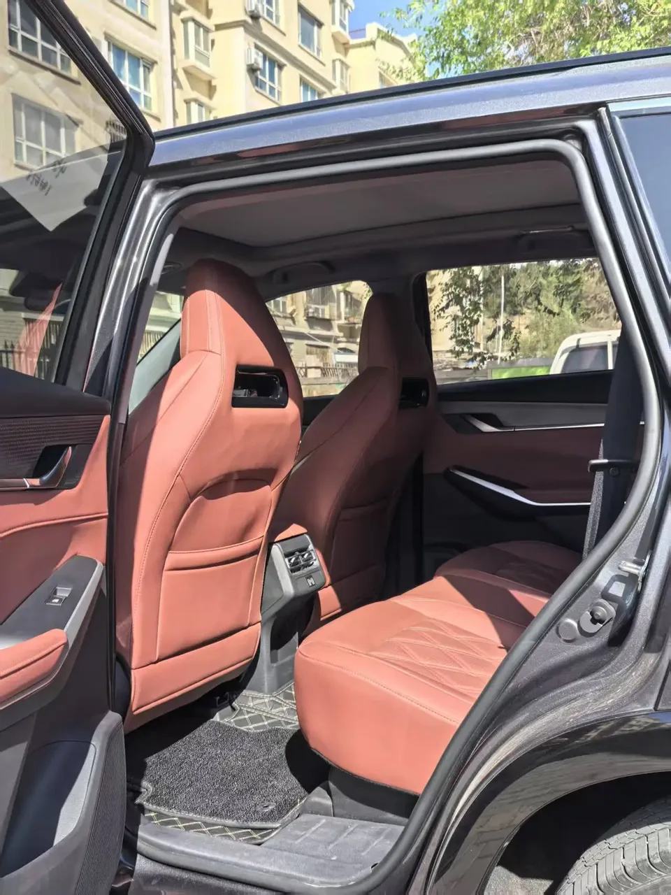 Changan CS75PLUS CS75 PLUS third generation 1.5T automatic luxury model 2023 — thumbnail 3