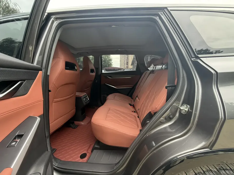 Changan CS75PLUS Changan CS75 PLUS The third generation 1.5T automatic luxury model 2023 — thumbnail 3