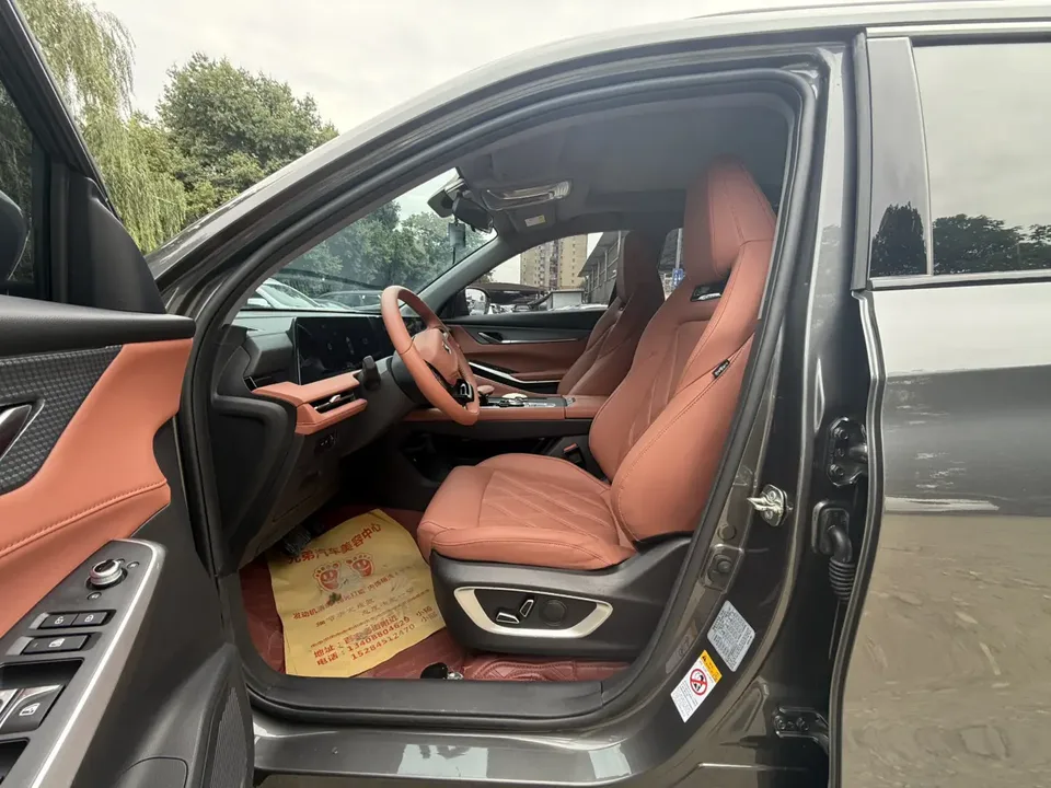 Changan CS75PLUS Changan CS75 PLUS The third generation 1.5T automatic luxury model 2023 — thumbnail 5