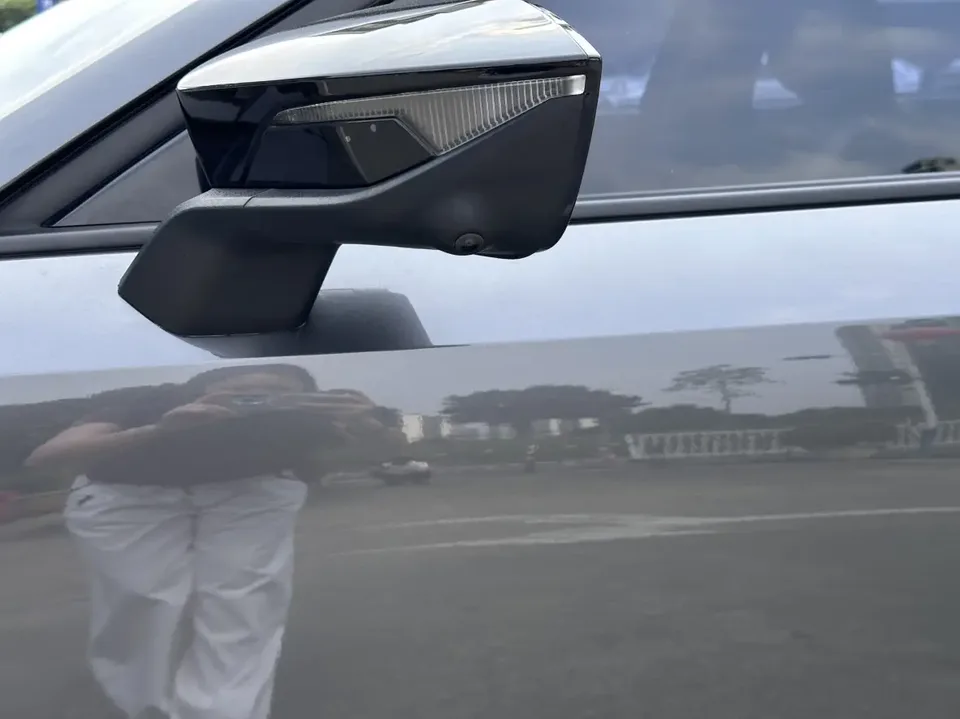 Changan UNI-V Changan UNI-V 1.5T Sports Edition 2022 — thumbnail 3