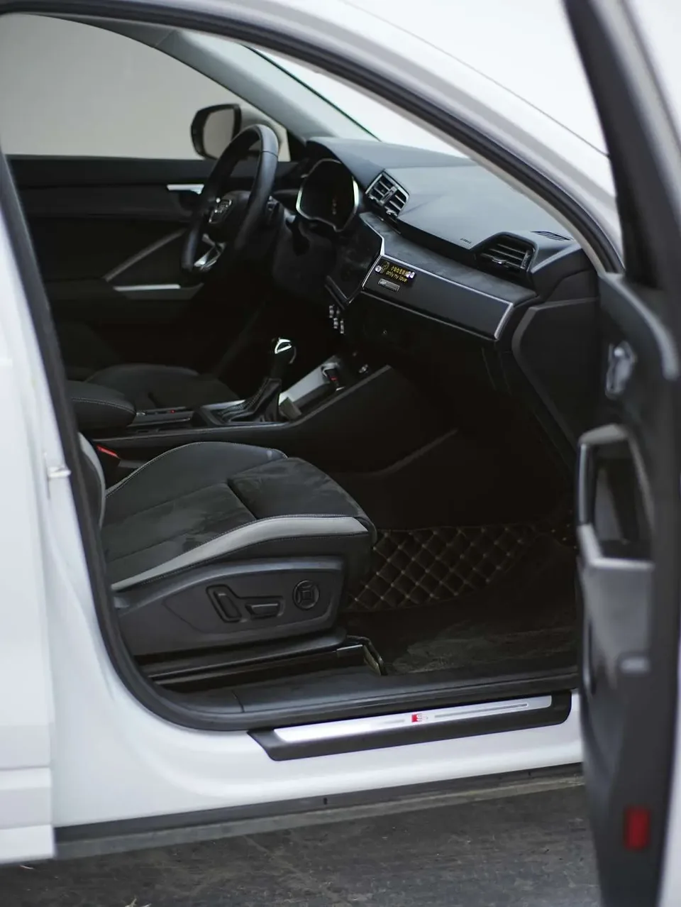Audi Q3 Q3 Audi Q3 2022 35 TFSI Fashionable and Dynamic 2022 — thumbnail 4
