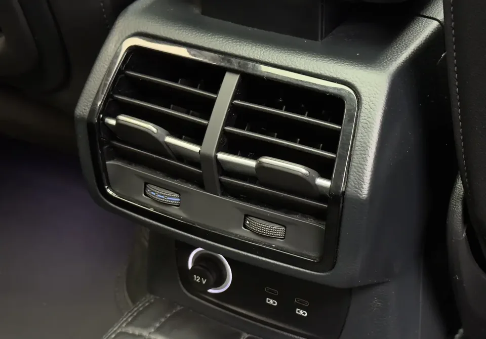 Audi Q3 Audi Q3 35 TFSI Stylish Dynamic 2022 — thumbnail 4