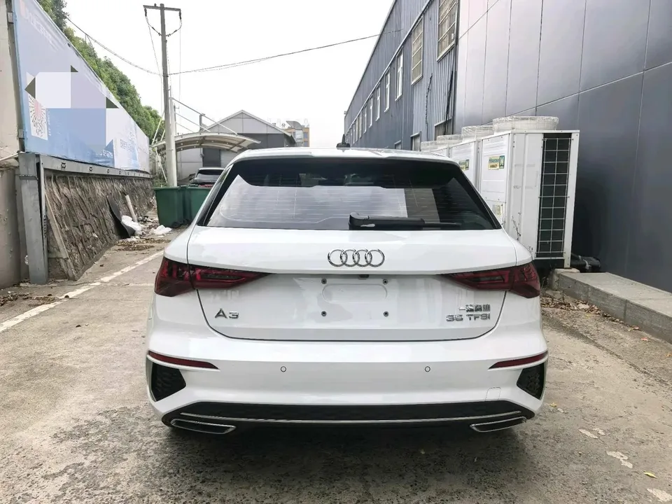 Audi A3 A3 facelift Sportback 35 TFSI stylish and sporty 2023 — thumbnail 2