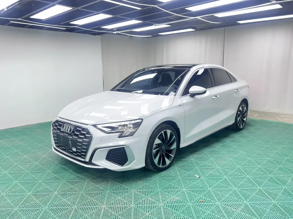 Audi A3 Audi A3 A3L Limousine 35 TFSI Stylish Sports 2022 — photo 1, buy with delivery to Moscow