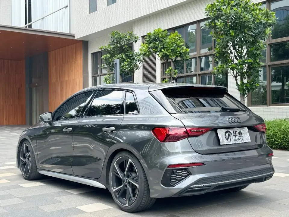 Audi A3 Audi A3 Sportback 35 TFSI Stylish and sporty 2023 — thumbnail 2