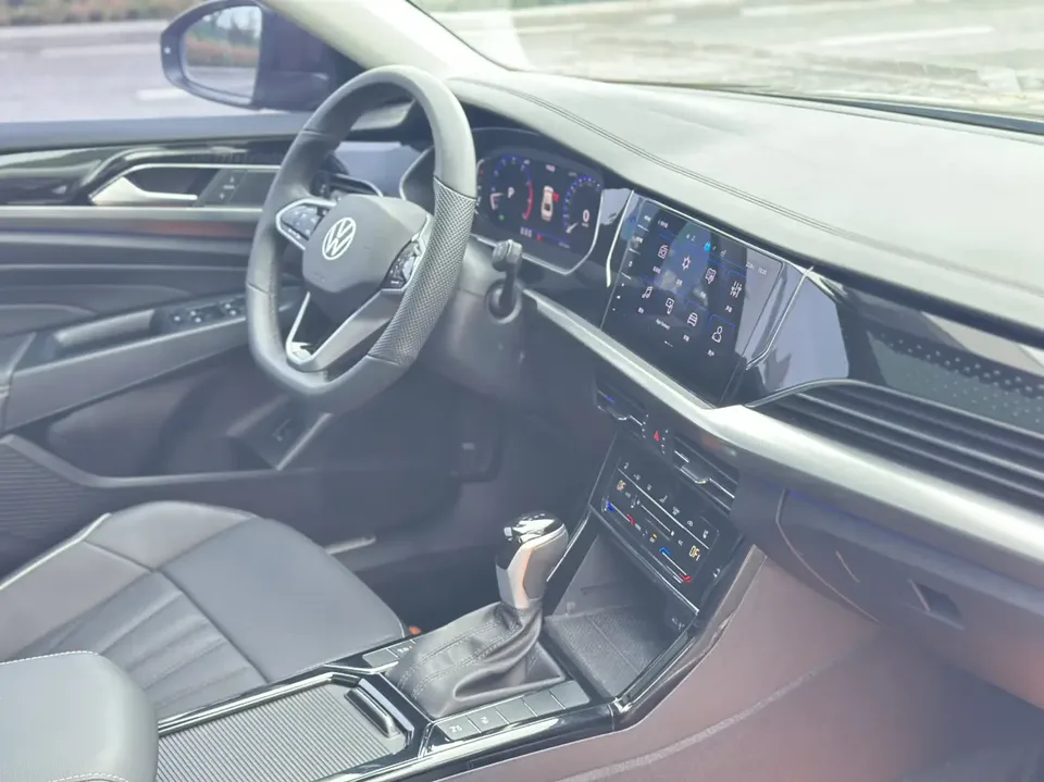 Volkswagen Passat Passat Outstanding Model 380TSI Starry Sky Dragon Edition 2024 — thumbnail 5