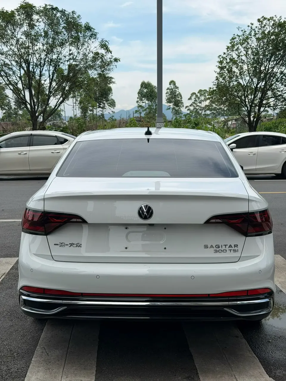 Volkswagen Sagitar Sagitar 2023 Sagitar 300TSI DSG Excellence Edition 2023 — thumbnail 2