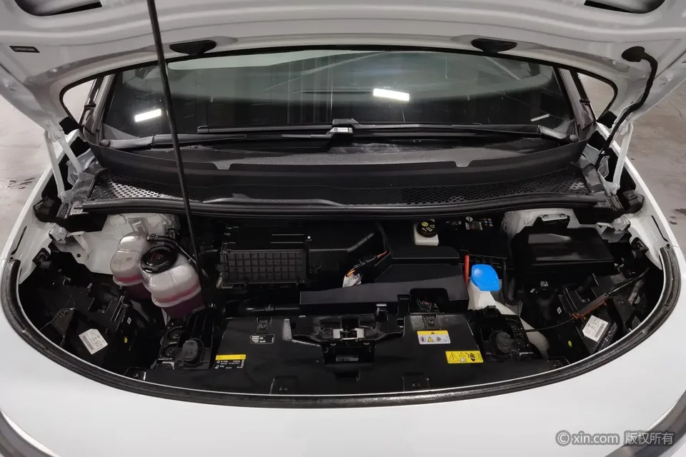 Volkswagen ID.3 Volkswagen ID.3 2023 Upgraded Pure Smart Edition 2023 — thumbnail 2