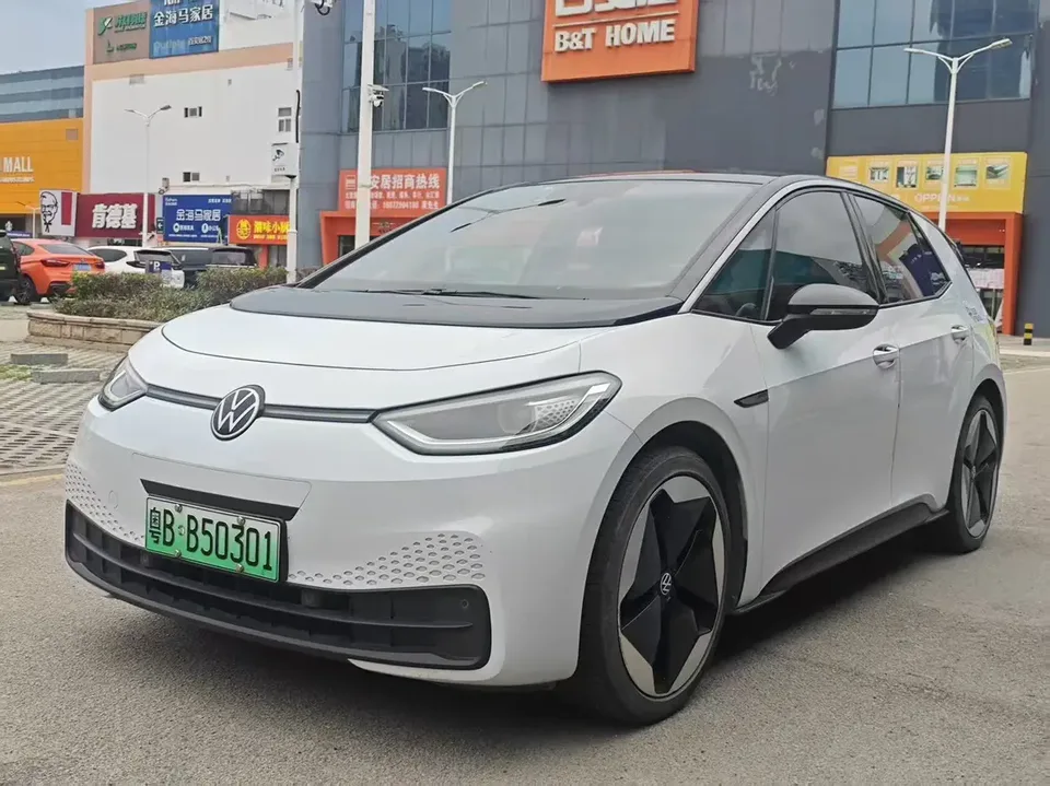 Volkswagen ID.3 Volkswagen ID.3 Extreme Edition 2022 — photo 1, buy with delivery to Moscow
